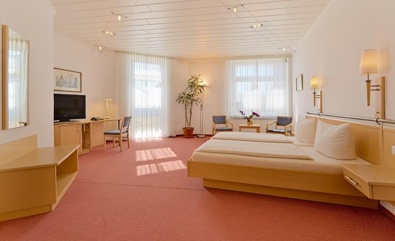 Hotel Restaurant Zur Post Bonn Exterior photo